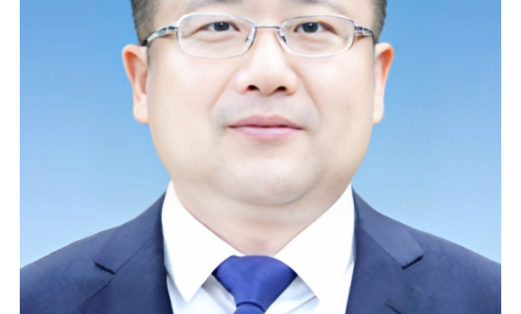 ����ʤ����������ί����ǣ���������������ְ