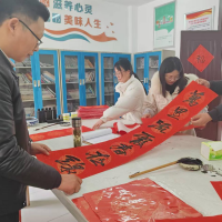 ������  ��ů�𰲡��������Ķ��翪չ�Ļ� �����ʹ����